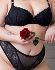 LILUNDERWEAR Briana Brésilienne Noir - culotte brésilienne vue lifestyle